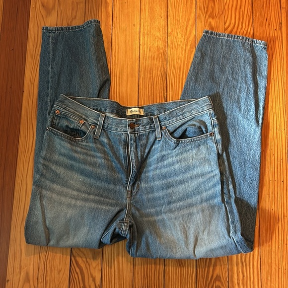 Like new- worn only a few times, Madewell Slouchy Boyjean, 31 - Picture 9 of 9